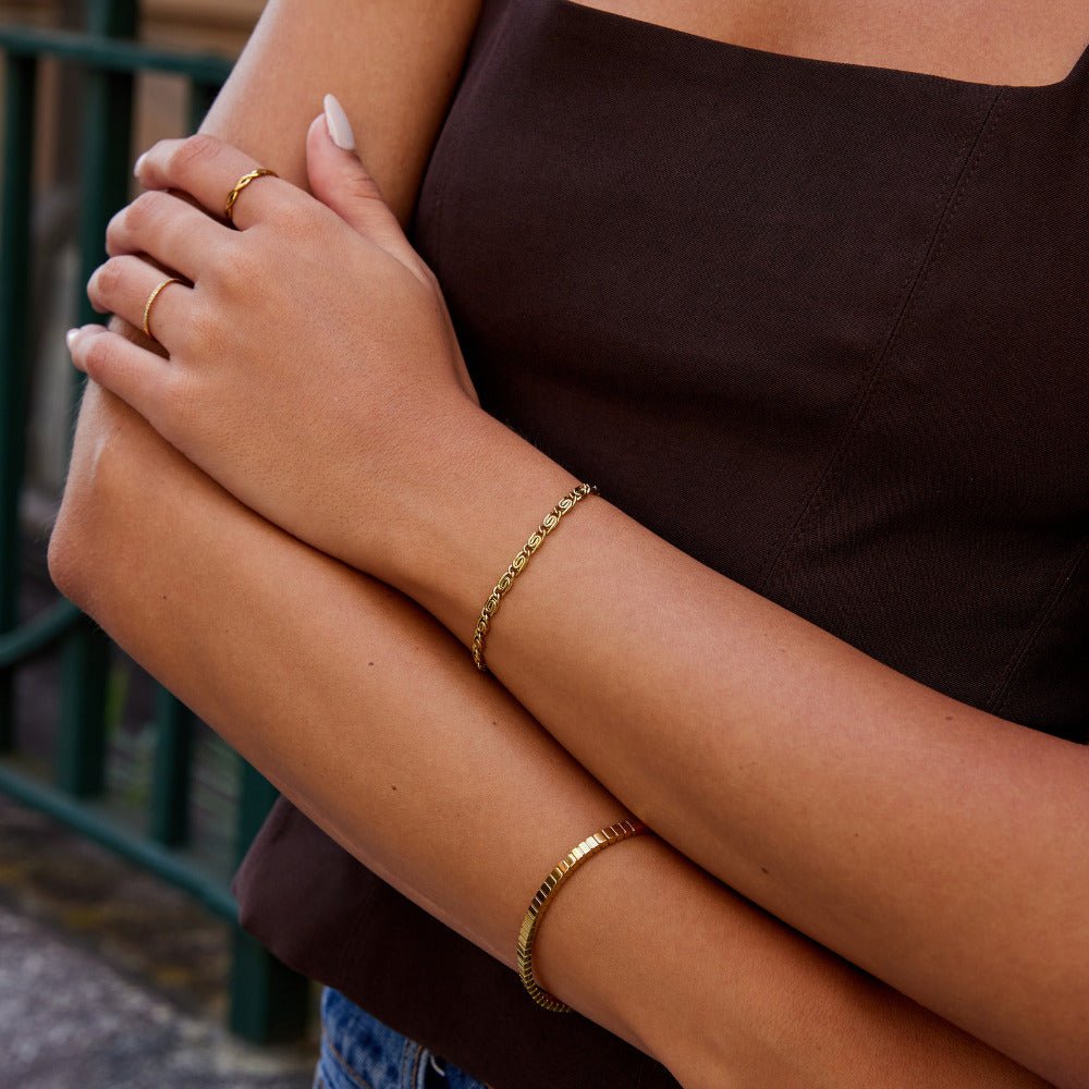 Gold Swirl Link Chain Bracelet - Beautiful Earth Boutique