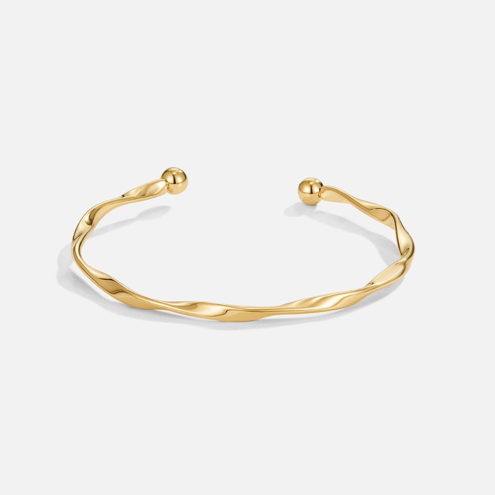 Twisted Imari Gold Bangle - Beautiful Earth Boutique