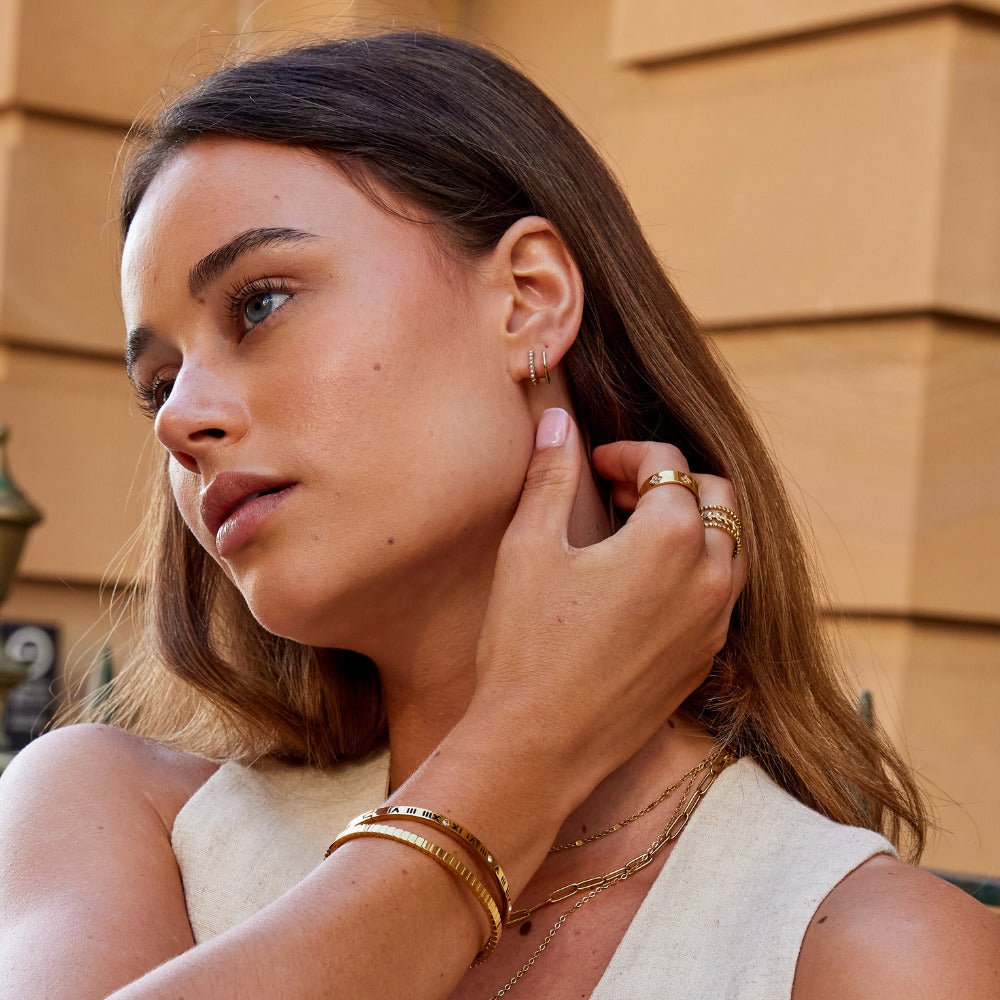 18K Gold & Pearl Claw Earrings - Beautiful Earth Boutique