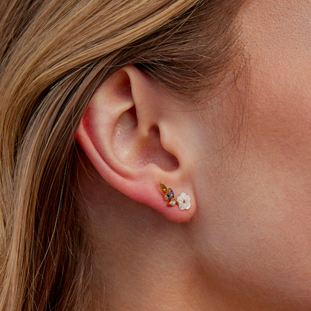 Crystal White Blossom Earrings - Beautiful Earth Boutique