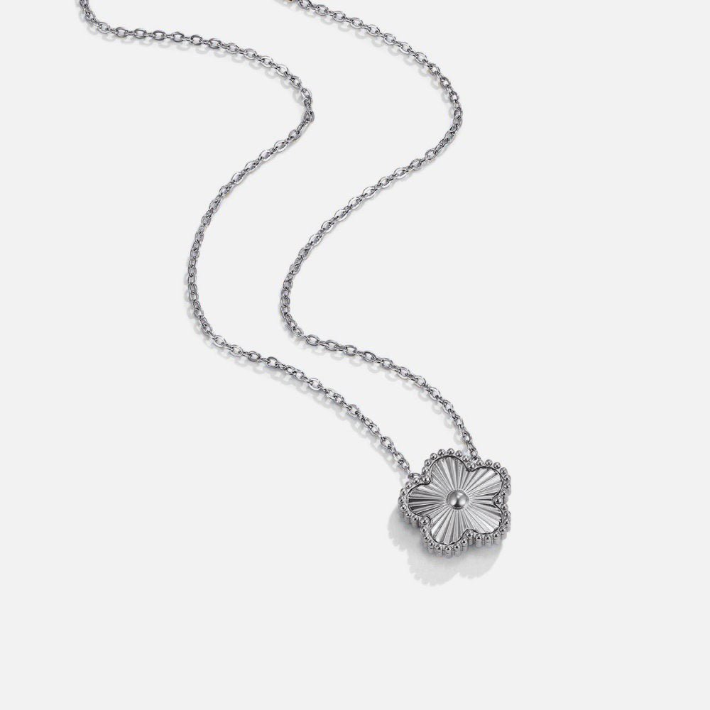 Silver Clover Necklace - Beautiful Earth Boutique